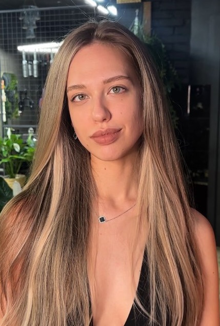 Аліна Сидоренко